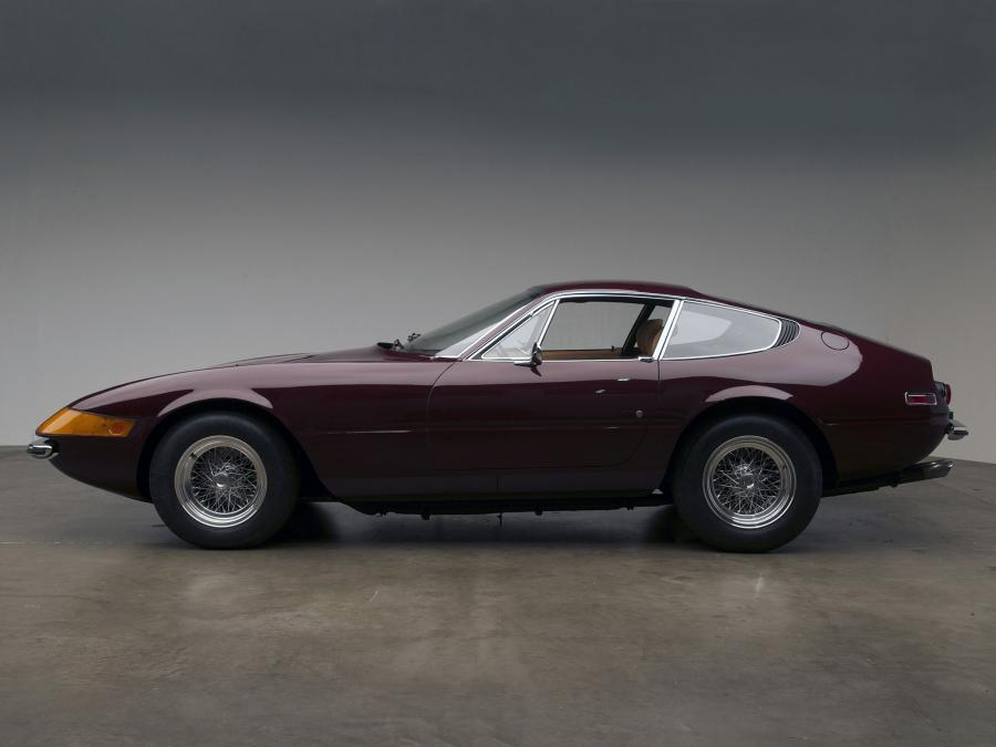  Ferrari 365 GTB/4 Daytona 1971 года  (NA) (фото 2 из 58)